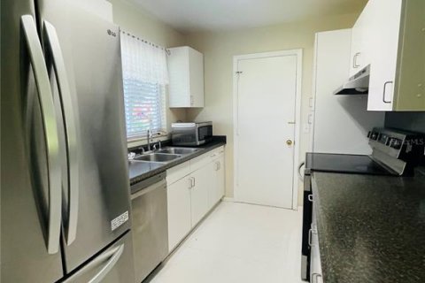 Villa ou maison à louer à Port Charlotte, Floride: 3 chambres, 83.61 m2 № 1854326 - photo 5
