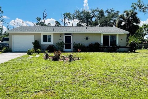 Villa ou maison à louer à Port Charlotte, Floride: 3 chambres, 83.61 m2 № 1854326 - photo 1