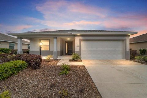 Villa ou maison à Ocala, Floride 2 chambres, 171.4 m2 № 2428753