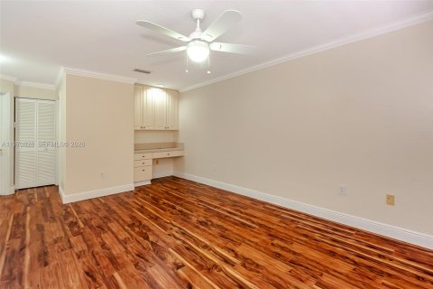 House in Pembroke Pines, Florida 3 bedrooms, 157.38 sq.m. № 2031468 - photo 20