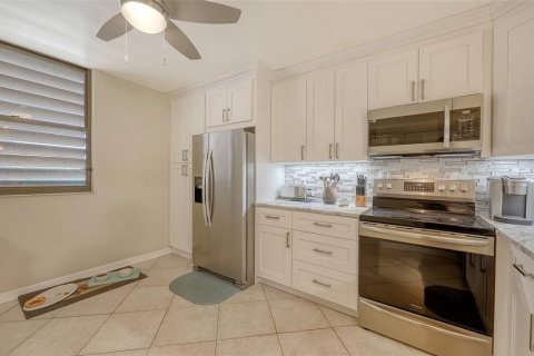 Condominio en venta en Bradenton, Florida, 2 dormitorios, 160.54 m2 № 1855731 - foto 5