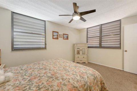 Condominio en venta en Bradenton, Florida, 2 dormitorios, 160.54 m2 № 1855731 - foto 29