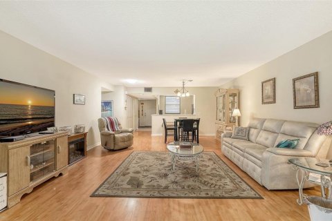Condominio en venta en Bradenton, Florida, 2 dormitorios, 160.54 m2 № 1855731 - foto 15