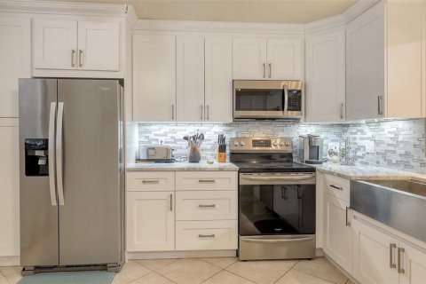 Condominio en venta en Bradenton, Florida, 2 dormitorios, 160.54 m2 № 1855731 - foto 6