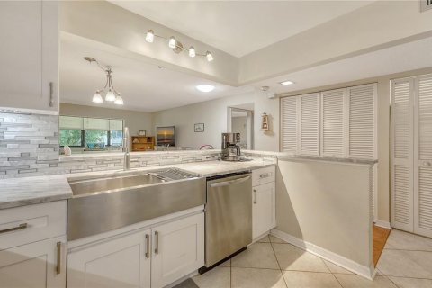 Condominio en venta en Bradenton, Florida, 2 dormitorios, 160.54 m2 № 1855731 - foto 9