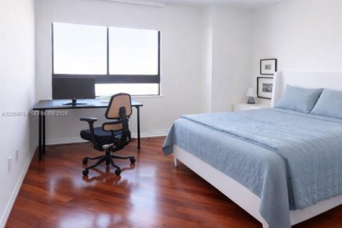 Copropriété à vendre à Miami Beach, Floride: 2 chambres, 117.24 m2 № 2264461 - photo 13
