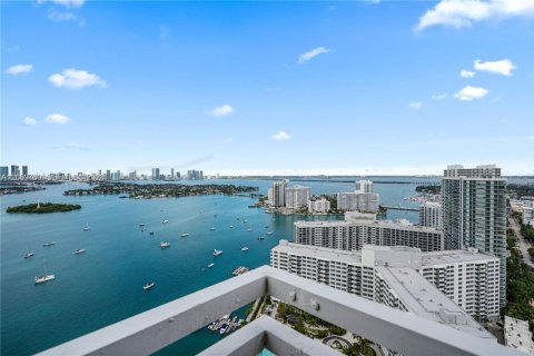 Copropriété à vendre à Miami Beach, Floride: 2 chambres, 117.24 m2 № 2264461 - photo 7