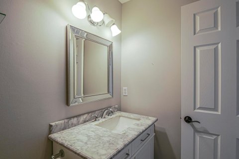 Condo in St. Lucie, Florida, 3 bedrooms  № 2253818 - photo 19