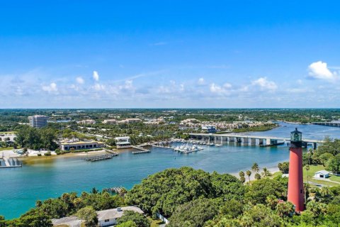 Adosado en alquiler en Jupiter, Florida, 2 dormitorios, 110.37 m2 № 949996 - foto 1