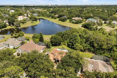House in Orlando, Florida 5 bedrooms, 322.56 sq.m. № 1803400 - photo 4