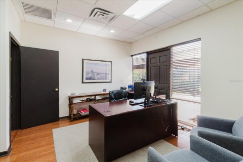 Immobilier commercial à vendre à Clearwater, Floride: 179.77 m2 № 2103787 - photo 13