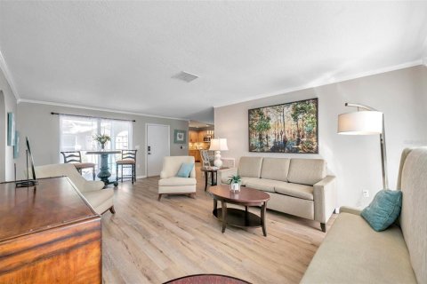 Casa en venta en Tarpon Springs, Florida, 3 dormitorios, 180.14 m2 № 2100066 - foto 9