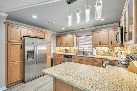 Casa en venta en Tarpon Springs, Florida, 3 dormitorios, 180.14 m2 № 2100066 - foto 2