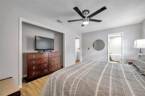 Casa en venta en Tarpon Springs, Florida, 3 dormitorios, 180.14 m2 № 2100066 - foto 27