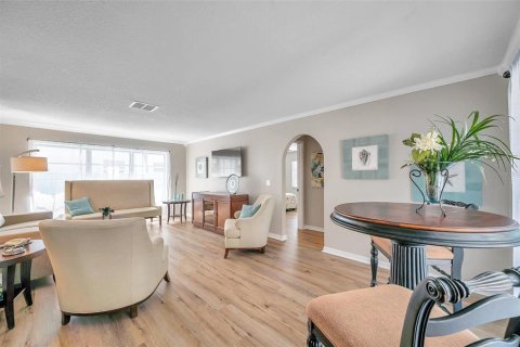 Casa en venta en Tarpon Springs, Florida, 3 dormitorios, 180.14 m2 № 2100066 - foto 13