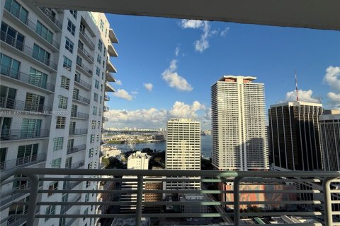 Copropriété à louer à Miami, Floride: 2 chambres, 96.25 m2 № 1974016 - photo 19