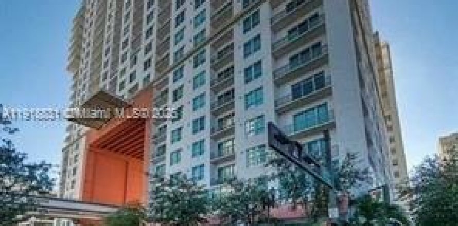 Condo à Miami, Floride, 2 chambres № 1974016