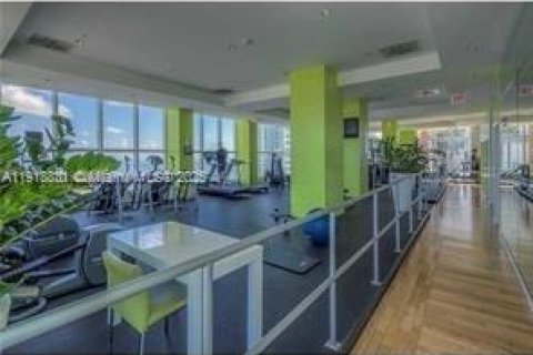 Copropriété à louer à Miami, Floride: 2 chambres, 96.25 m2 № 1974016 - photo 29