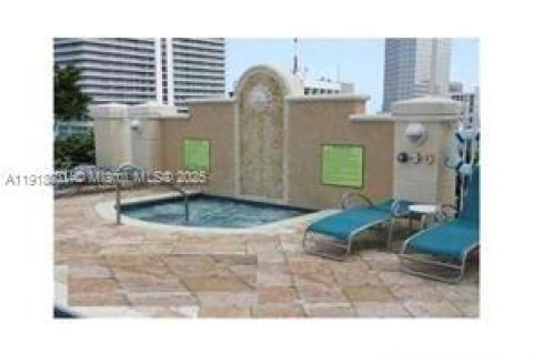 Copropriété à louer à Miami, Floride: 2 chambres, 96.25 m2 № 1974016 - photo 28