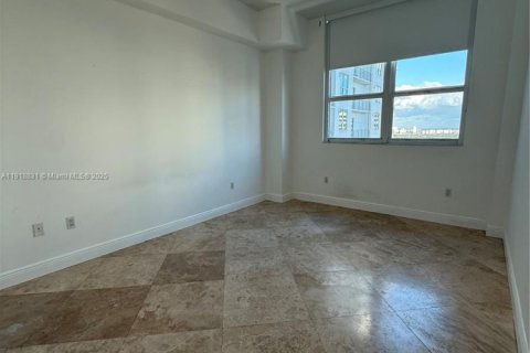Copropriété à louer à Miami, Floride: 2 chambres, 96.25 m2 № 1974016 - photo 13