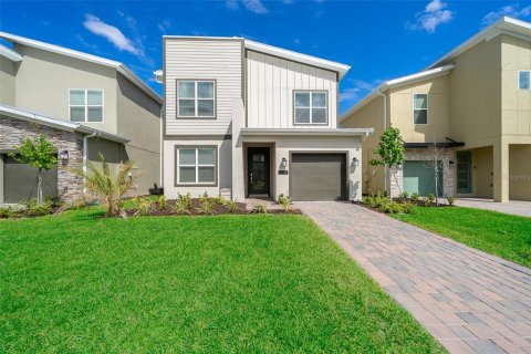Casa en Kissimmee, Florida 5 dormitorios, 305.83 m2 № 2364006