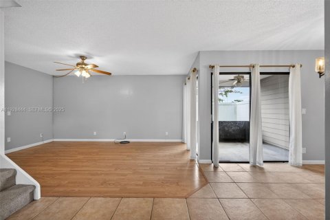 Condo in Jupiter, Florida, 2 bedrooms  № 1986823 - photo 10