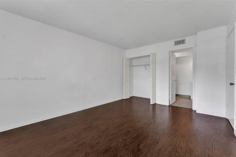 Copropriété à louer à Weston, Floride: 2 chambres, 102.75 m2 № 1976947 - photo 20