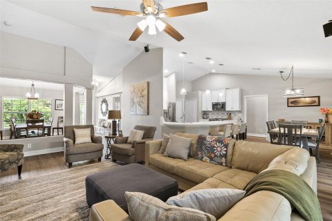 Casa en venta en Port Charlotte, Florida, 5 dormitorios, 274.15 m2 № 1909954 - foto 18
