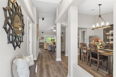 Casa en venta en Port Charlotte, Florida, 5 dormitorios, 274.15 m2 № 1909954 - foto 5