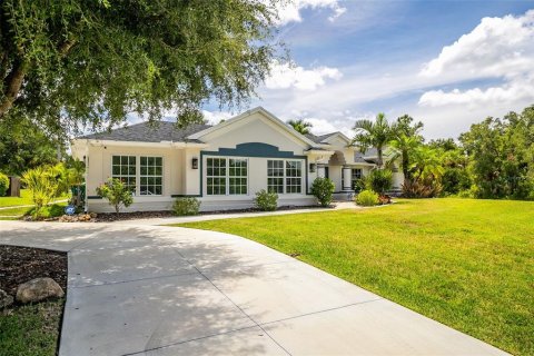 Casa en venta en Port Charlotte, Florida, 5 dormitorios, 274.15 m2 № 1909954 - foto 3