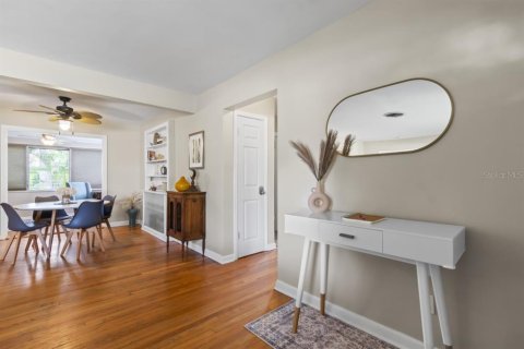 Villa ou maison à vendre à Clearwater, Floride: 2 chambres, 124.12 m2 № 2318885 - photo 4