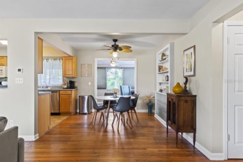 Villa ou maison à vendre à Clearwater, Floride: 2 chambres, 124.12 m2 № 2318885 - photo 3