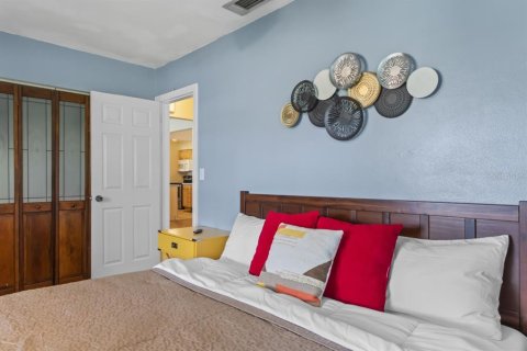Villa ou maison à vendre à Clearwater, Floride: 2 chambres, 124.12 m2 № 2318885 - photo 18