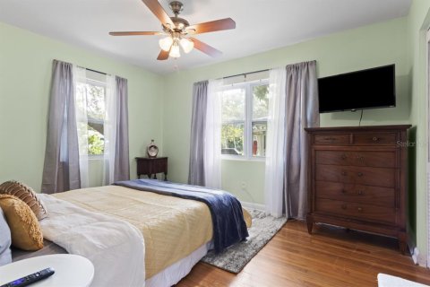 Villa ou maison à vendre à Clearwater, Floride: 2 chambres, 124.12 m2 № 2318885 - photo 25