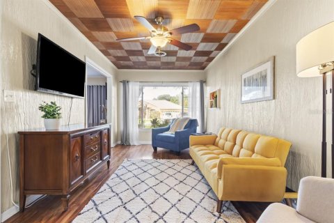 Villa ou maison à vendre à Clearwater, Floride: 2 chambres, 124.12 m2 № 2318885 - photo 15