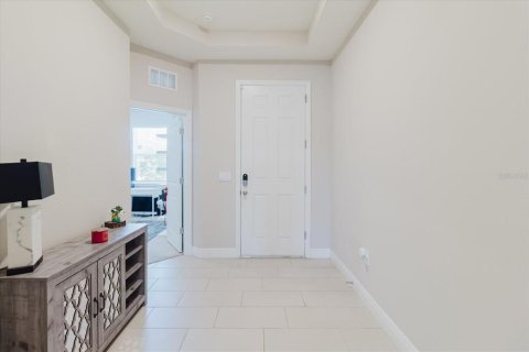 House in Bradenton, Florida 4 bedrooms, 263.66 sq.m. № 2222065 - photo 10
