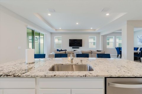 House in Bradenton, Florida 4 bedrooms, 263.66 sq.m. № 2222065 - photo 24