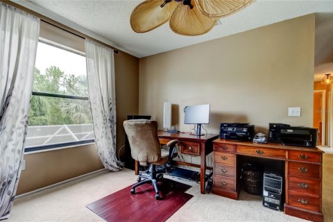 House in Tampa, Florida 3 bedrooms, 215.35 sq.m. № 1777953 - photo 29