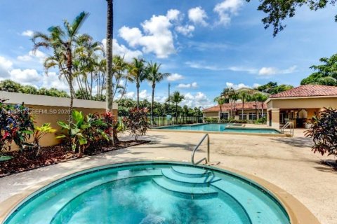 Copropriété à vendre à West Palm Beach, Floride: 3 chambres, 86.4 m2 № 2060431 - photo 2