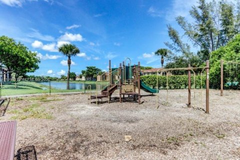 Copropriété à vendre à West Palm Beach, Floride: 3 chambres, 86.4 m2 № 2060431 - photo 5