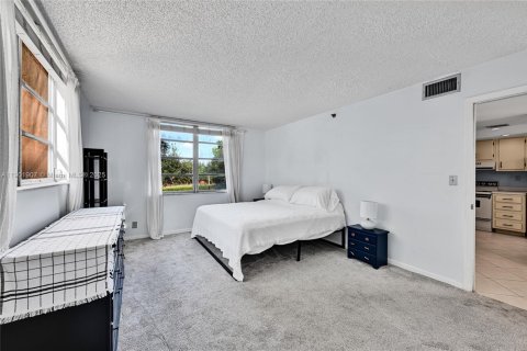 Condominio en alquiler en Davie, Florida, 2 dormitorios, 105.91 m2 № 1953053 - foto 5