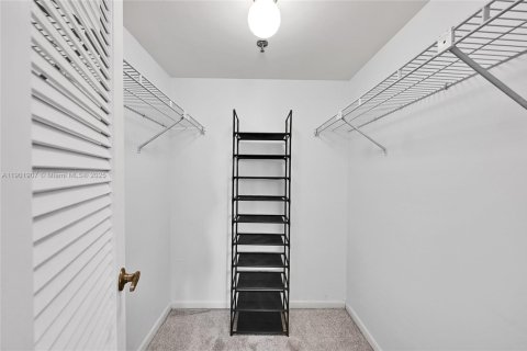 Condominio en alquiler en Davie, Florida, 2 dormitorios, 105.91 m2 № 1953053 - foto 7