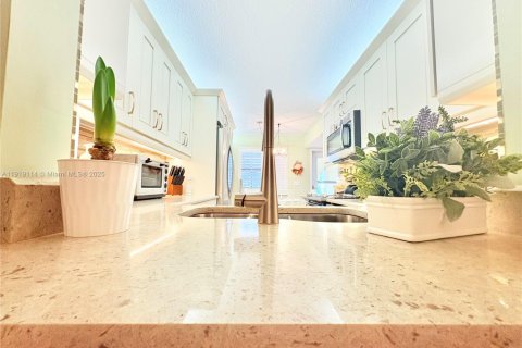 Copropriété à vendre à Jupiter, Floride: 2 chambres, 109.44 m2 № 1975567 - photo 6