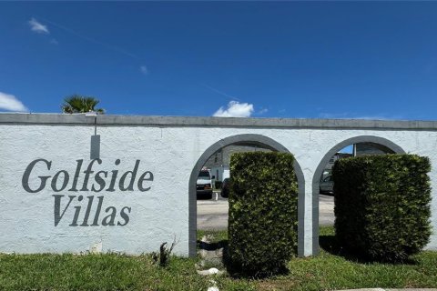 Condominio en alquiler en Winter Park, Florida, 2 dormitorios, 93.18 m2 № 1751682 - foto 2