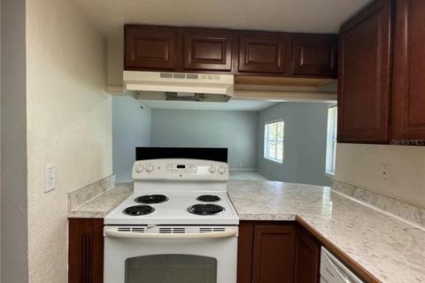 Condominio en alquiler en Winter Park, Florida, 2 dormitorios, 93.18 m2 № 1751682 - foto 4