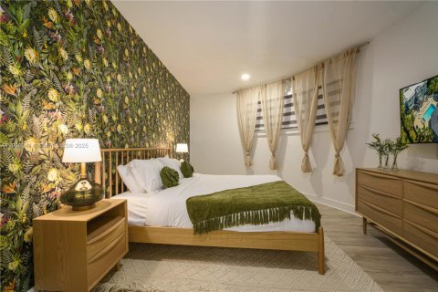 House in St. Lucie, Florida 10 bedrooms, 670.66 sq.m. № 2012169 - photo 13