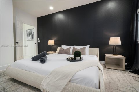 House in St. Lucie, Florida 10 bedrooms, 670.66 sq.m. № 2012169 - photo 22