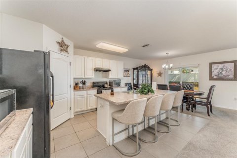 Casa en venta en Winter Haven, Florida, 5 dormitorios, 250.46 m2 № 1735422 - foto 10