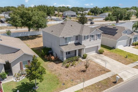Casa en venta en Winter Haven, Florida, 5 dormitorios, 250.46 m2 № 1735422 - foto 3