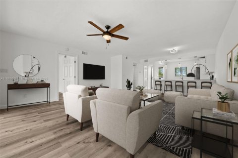 Купить кондоминиум в Форт Майерс, Флорида 3 комнаты, 97.64м2, № 1922930 - фото 13